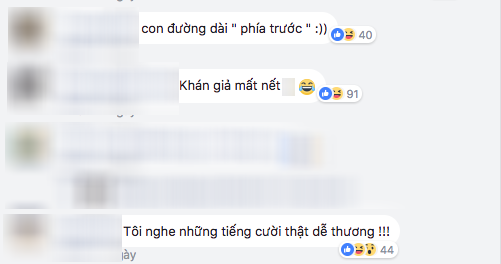 Khán giả cười ồ khi Chi Pu hát live không tới trên sân khấu sự kiện